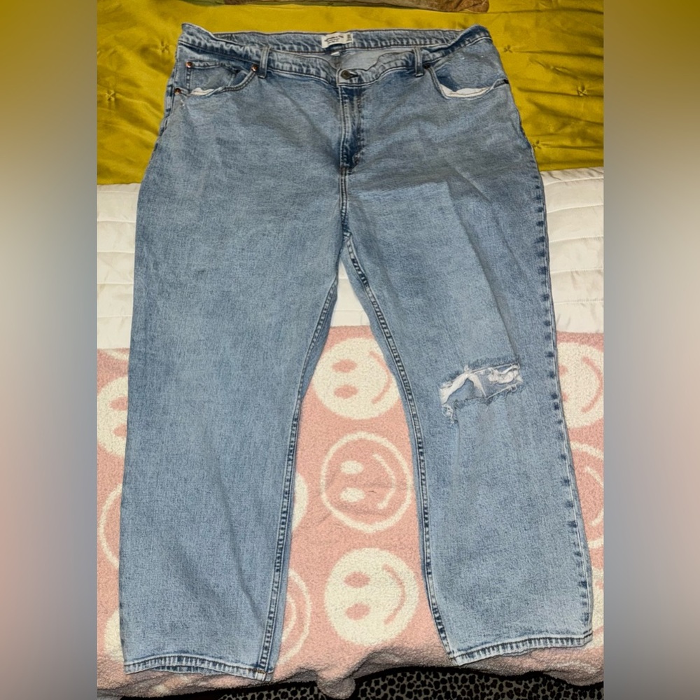 Abercrombie curve love ankle straight ultra high rise